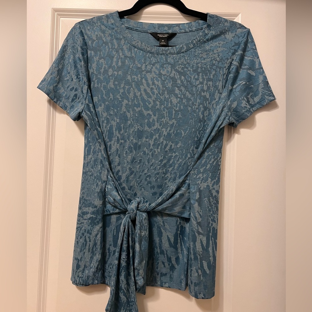 Simply Vera Vera Wang Textured Blue Top